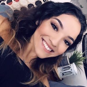 Meet your Posher, Brianna